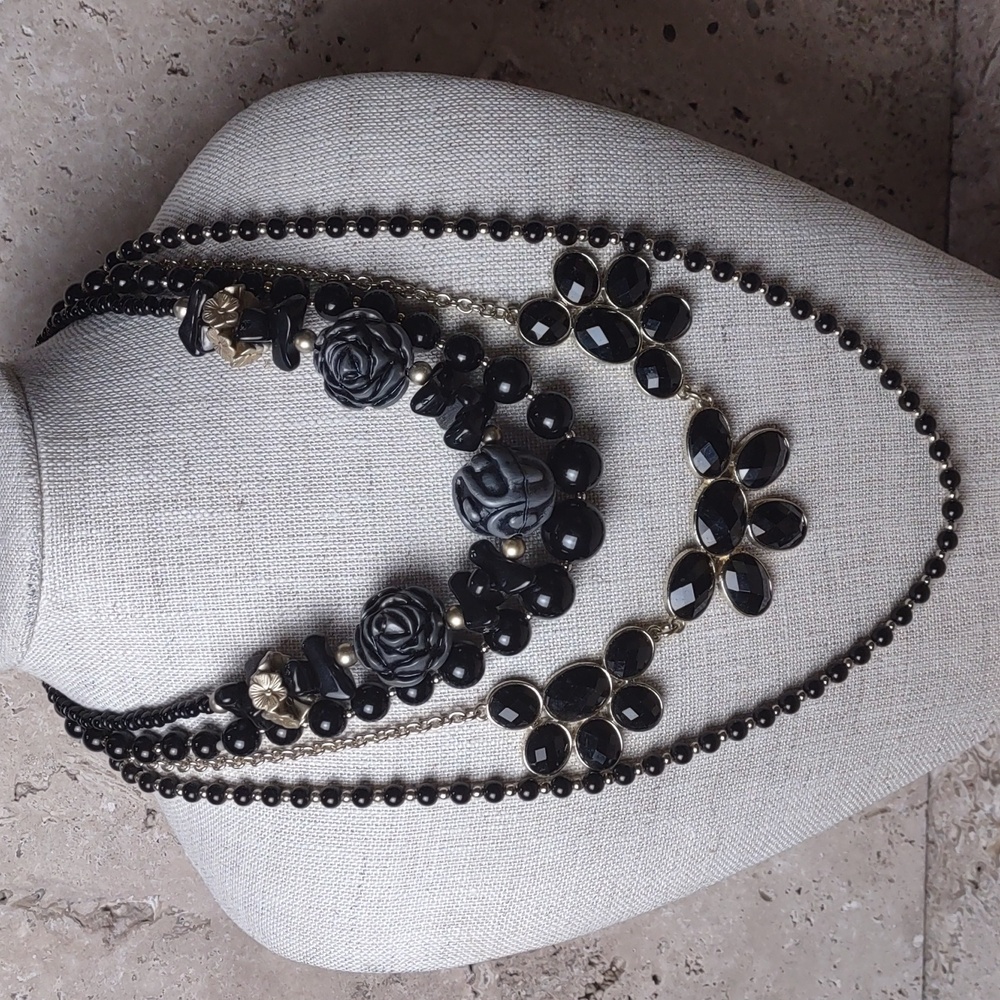 4 pc Bundle Assorted Black/Goldtone Necklaces